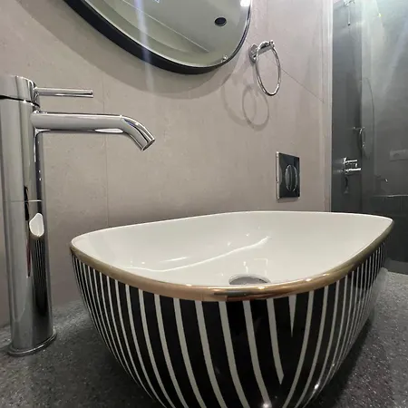 The Mont Boutique מלון