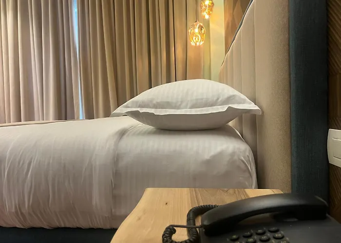 Ξενοδοχείο The Mont Boutique 4*